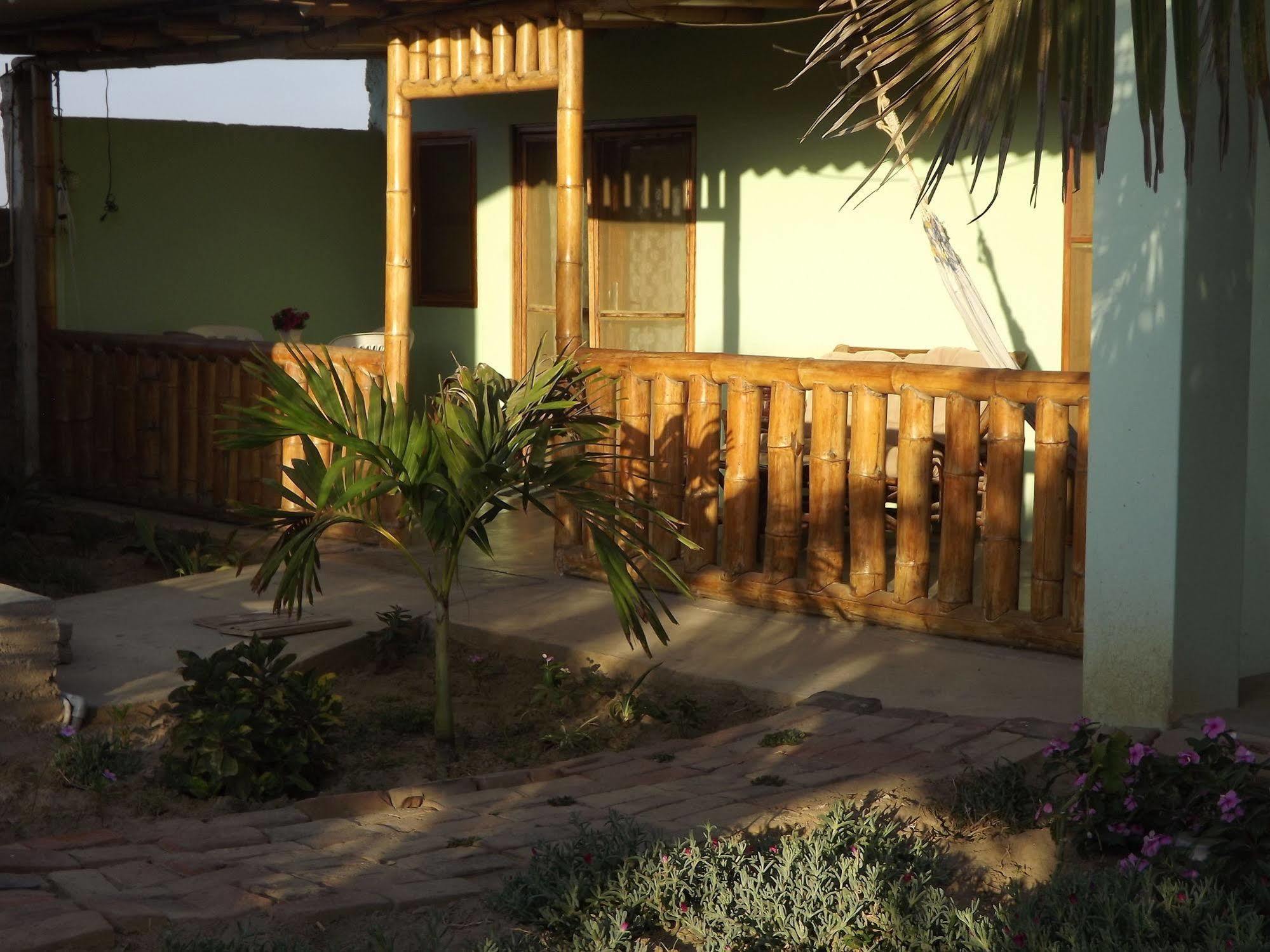 La Casa De Jessy Apartment Mancora Luaran gambar