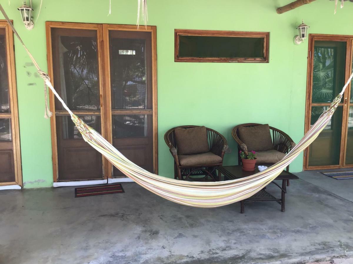 La Casa De Jessy Apartment Mancora Luaran gambar